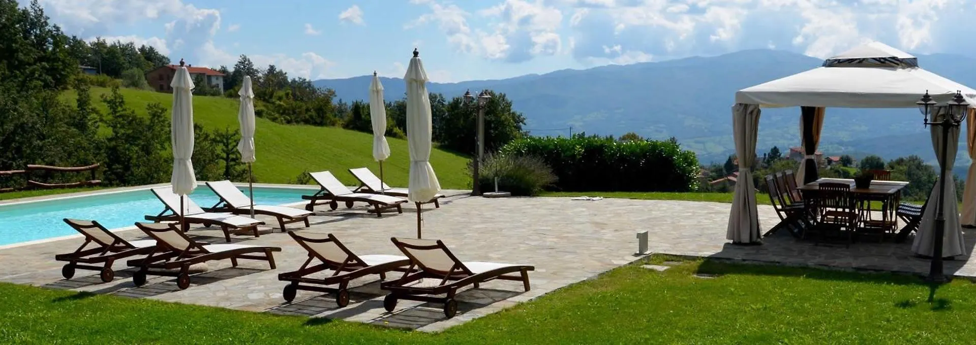 Bed & Breakfast Casale Sambuceto Country House Compiano