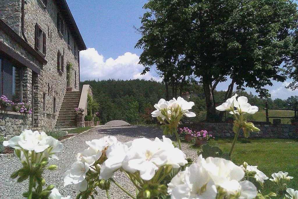 Casale Sambuceto Country House Compiano Bed & Breakfast