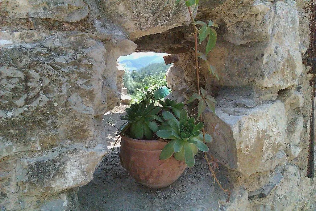 Casale Sambuceto Country House Compiano Bed & Breakfast