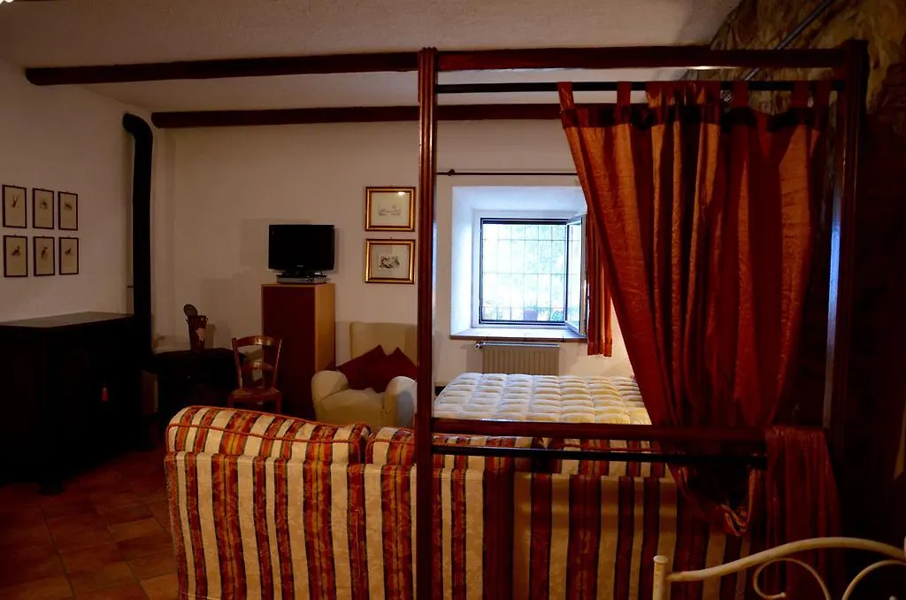 Casale Sambuceto Country House Compiano Bed & Breakfast