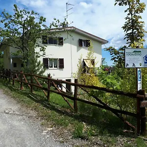 Gasthof Tolasudolsa Rooms, Breakfast & Mountain Bike, Compiano